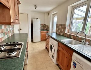 Kitchen- click for photo gallery